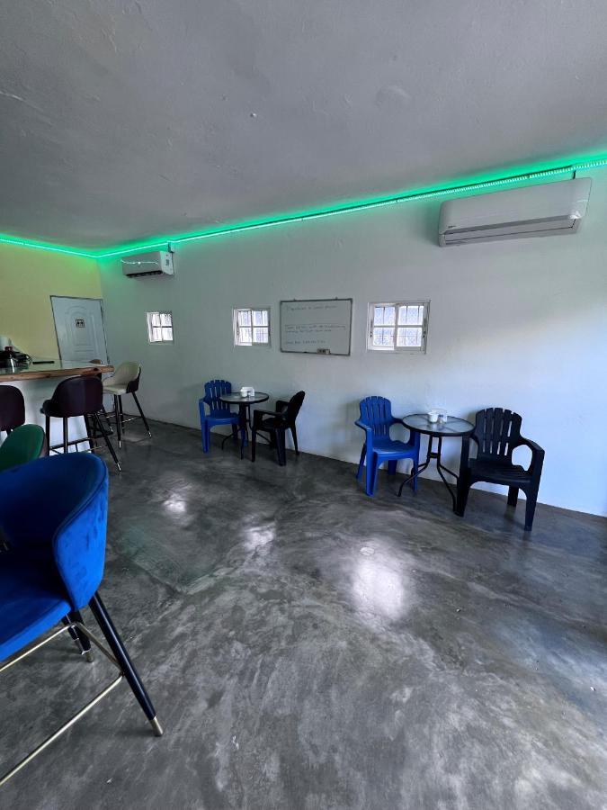 Sunrise Internet Cafe And Hotel ラス・テレナス エクステリア 写真